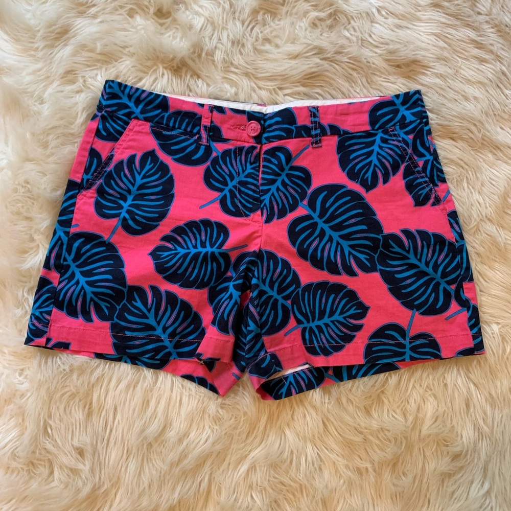 Crown and ivy shorts